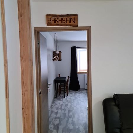 Chez Perlette Bed & Breakfast Merle-Leignec Bagian luar foto